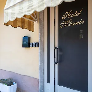 Marnie Hotel